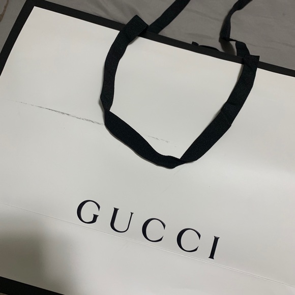 Gucci shoes and Gucci shirt brad new receipts - Picture 9 of 10